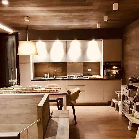Chalet Semindipendente مورجيكس